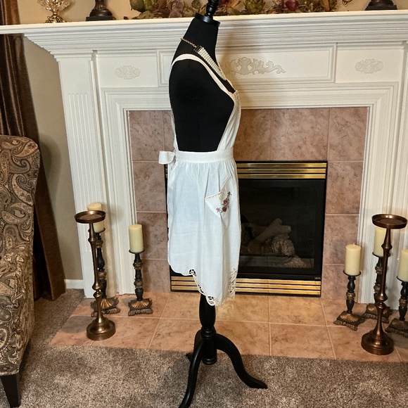 Vintage Boutique Hand Made Full Apron - Picture 8 of 14